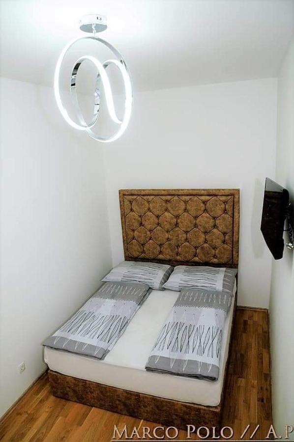 Markopolo * Viena