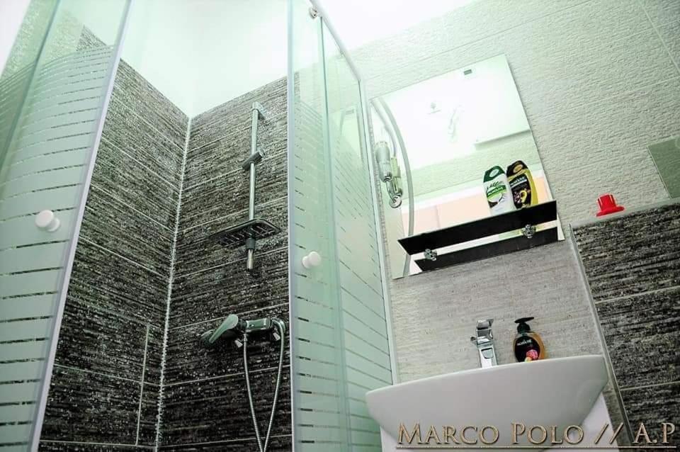 Markopolo * Viena
