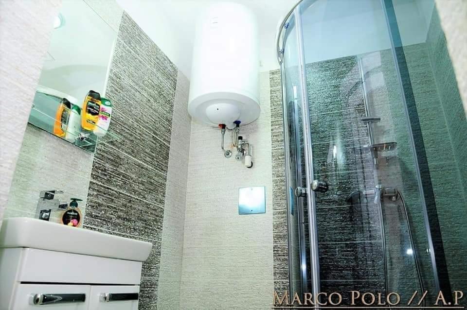 Apartament Markopolo